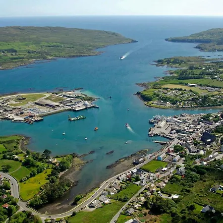 Dom wakacyjny A House And A Half On Beara Peninsula *