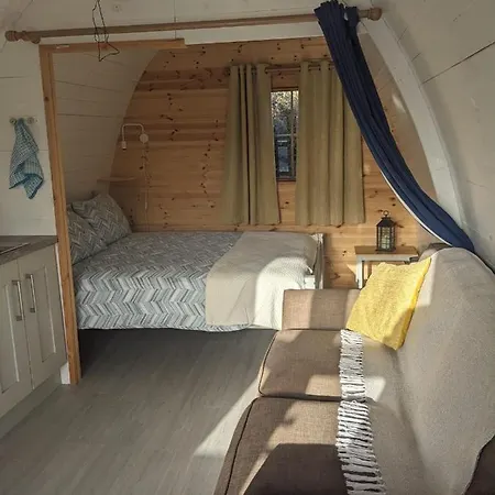 Dom wakacyjny A House And A Half On Beara Peninsula