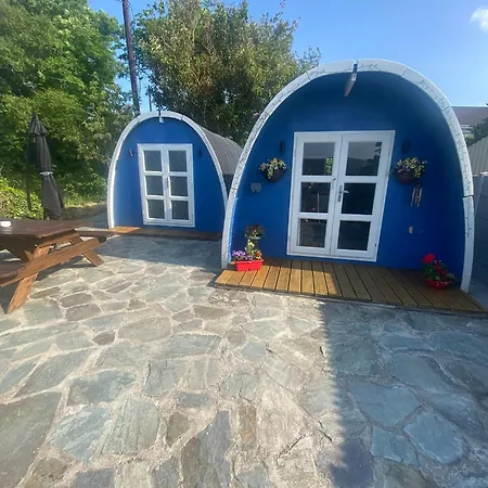 A House And A Half On Beara Peninsula Ferienhaus *